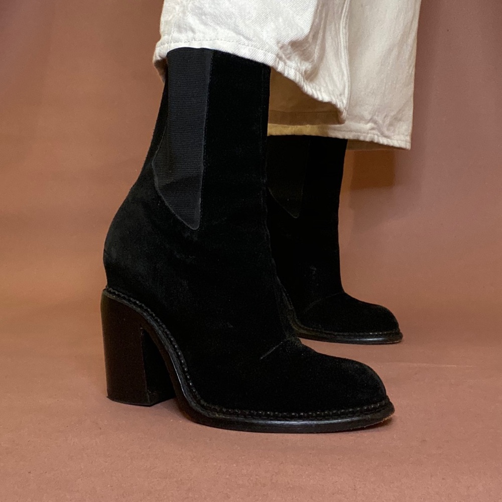 Theyskens’ Theory Black Taylor Suede Boots